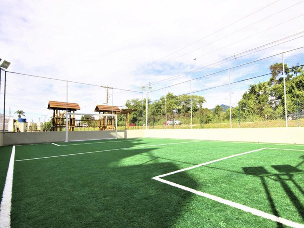 Apartamento Ubatuba Próxima a Praia Grande com Wifi Exterior foto